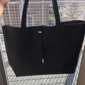 REAL & CLEANED gently used Vince Camuto black tote
